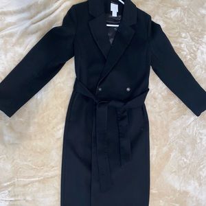 Women’s long belt coat